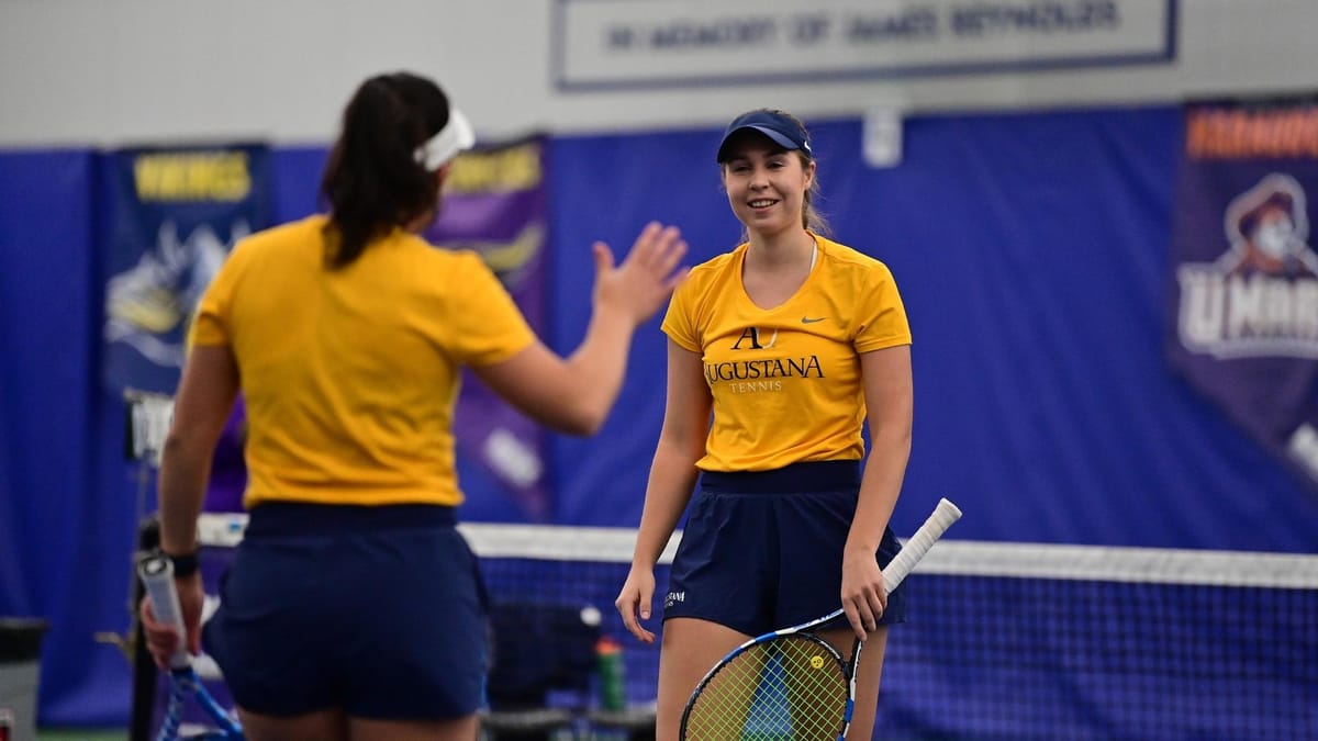 Womens Tennis Starts Spring With Double Sweep 0165
