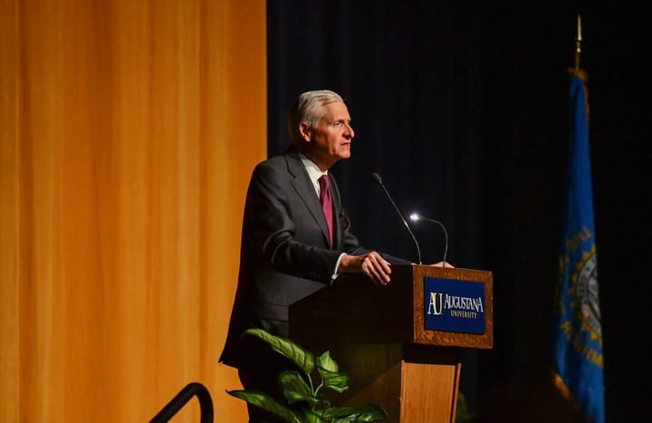 Boe Forum recap: Presidential historian Jon Meacham speaks against partisanship, nationalism